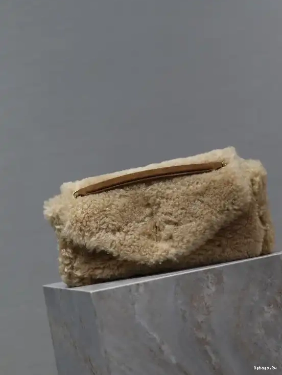 YSL SHEARLING IN CALYPSO 0623